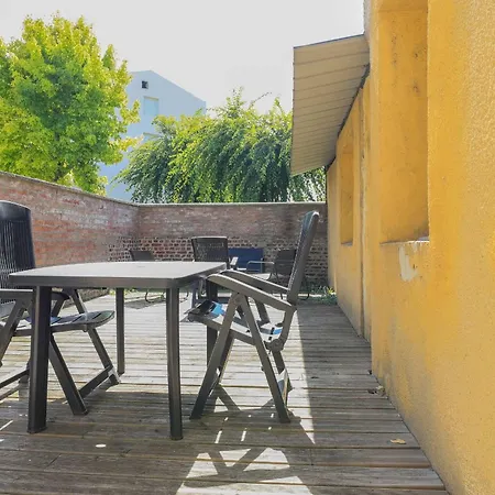 Le Faubourg - Terrasse Centre Equipee